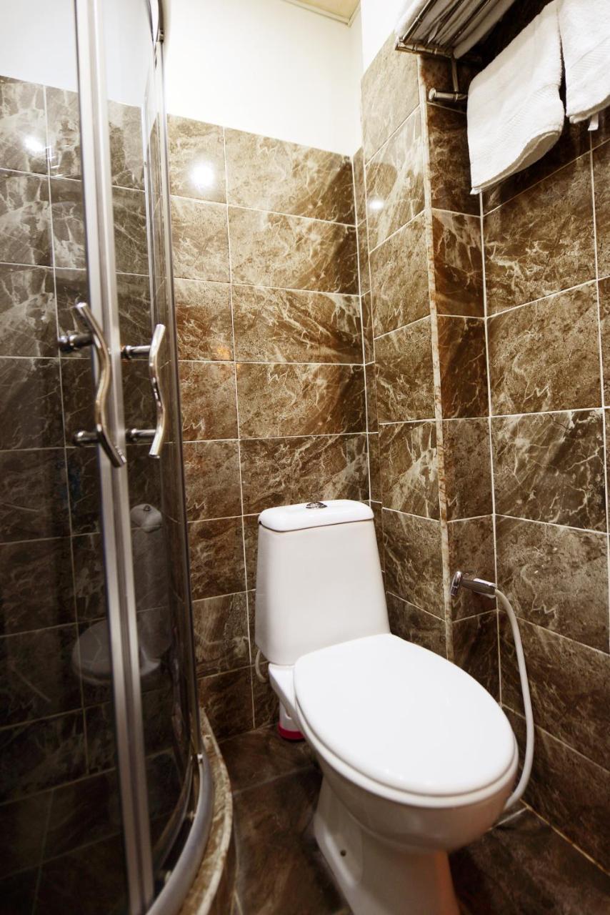 טביליסי Accent Hotel מראה חיצוני תמונה