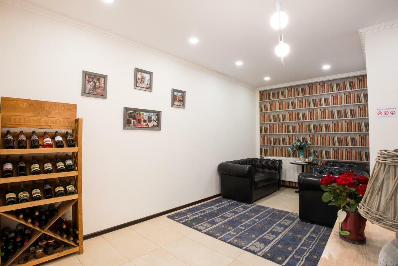 טביליסי Accent Hotel מראה חיצוני תמונה