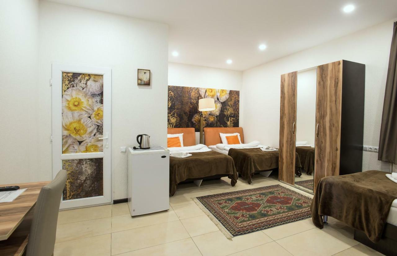 טביליסי Accent Hotel מראה חיצוני תמונה