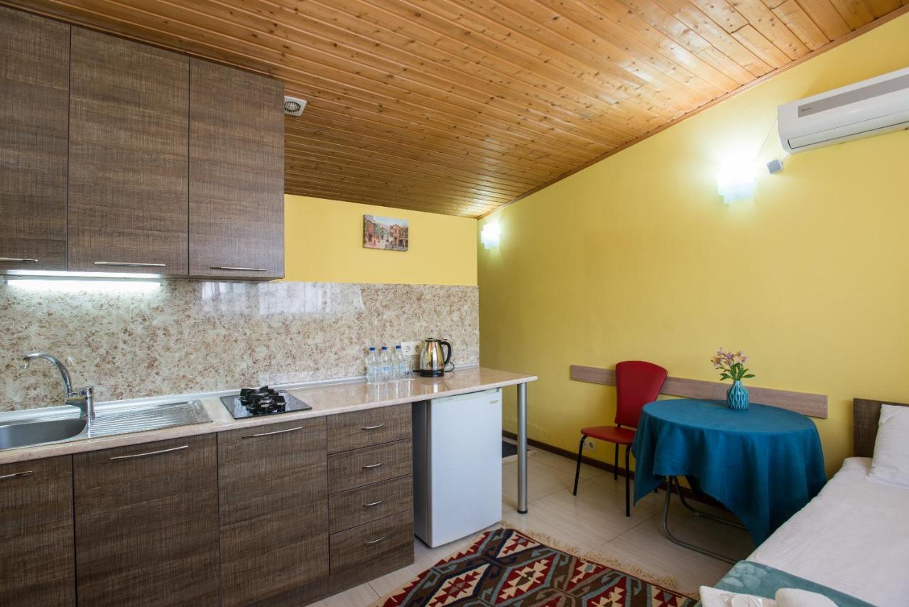 טביליסי Accent Hotel מראה חיצוני תמונה